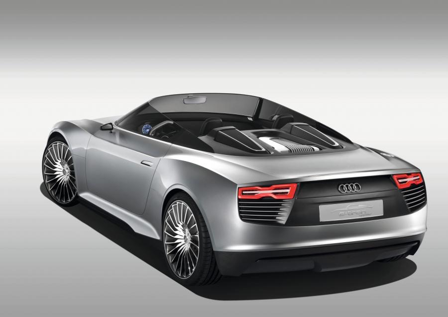  Audi e-Tron Spyder Concept 2010 года  (фото 17 из 105)